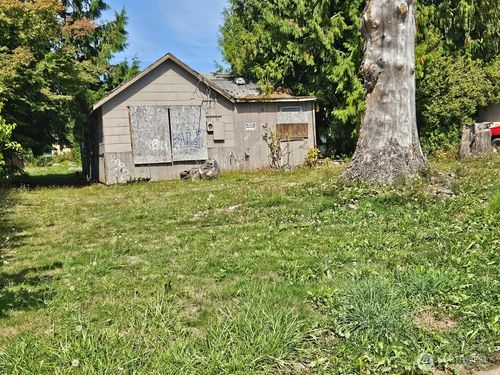 911 Miller Dr, Kelso, WA, 98626 | Card Image
