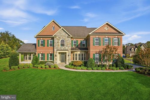 17348 Harmony Vista Dr, Hamilton, VA, 20158-9747 | Card Image