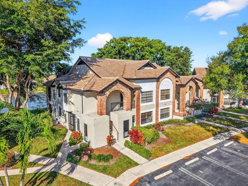 101-8065 Aberdeen Drive, Boynton Beach, FL, 33472 | Card Image