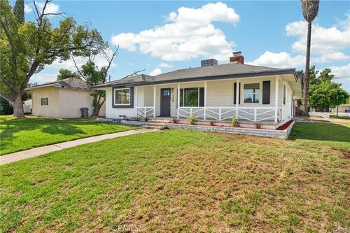 128 W Ramona Dr, Rialto, CA, 92376-5010 | Card Image