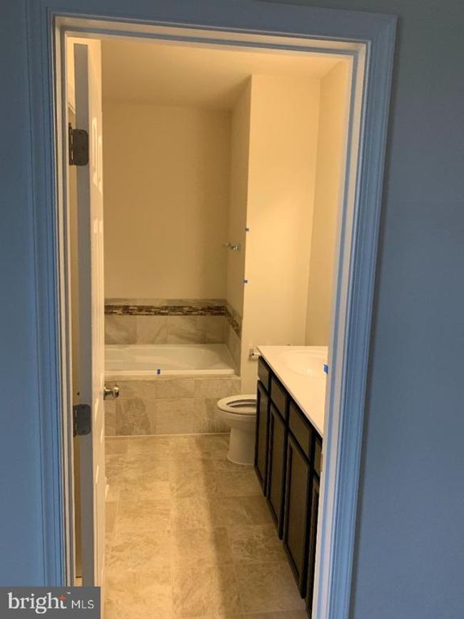 214 Parkland Dr, Townhouse with 4 bedrooms, 4 bathrooms and null parking in STEPHENSON VA | Image 7
