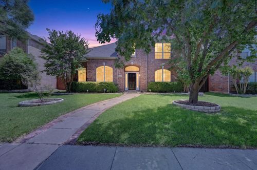 2328 Hunters Run Dr, Plano, TX, 75025-7000 | Card Image