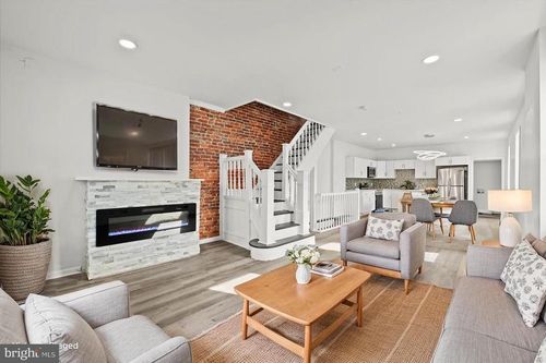 121 S Alden St, PHILADELPHIA, PA, 19139-3227 | Card Image