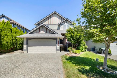 19629 68a Ave, Langley, BC, V2Y3H2 | Card Image