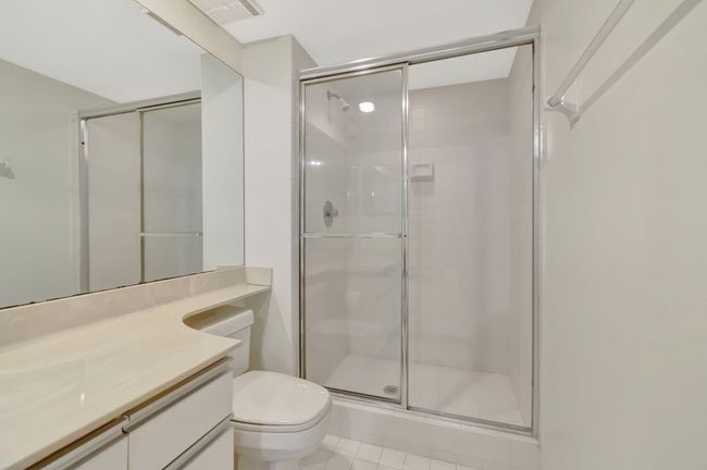 APT-1005 - 7509 Glendevon Ln, Condo with 2 bedrooms, 2 bathrooms and null parking in Delray Beach FL | Image 36