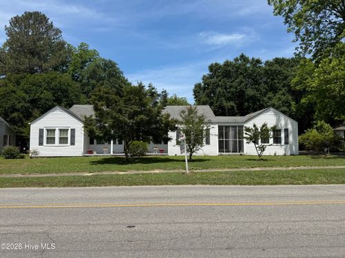 617 N Church St, Mount Olive, NC, 28365-1408 | Card Image