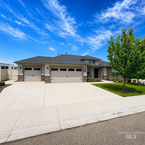 5708 E Bollo St, Nampa, ID, 83687-7616 | Card Image