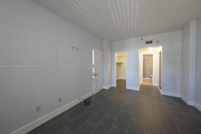 104A - 1470 Ne 123rd St, Condo with 1 bedrooms, 1 bathrooms and null parking in North Miami FL | Image 3