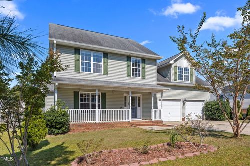 86 Pender Rd, Spring Lake, NC, 28390-1660 | Card Image