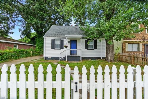 1111 Layton St, Norfolk, VA, 23502-2915 | Card Image