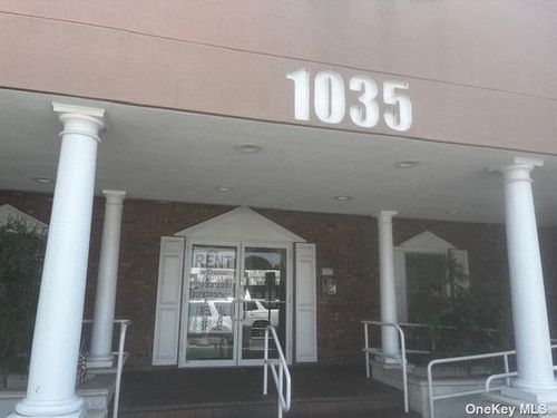 1035 Park Blvd, Massapequa Park, NY, 11762-2743 | Card Image