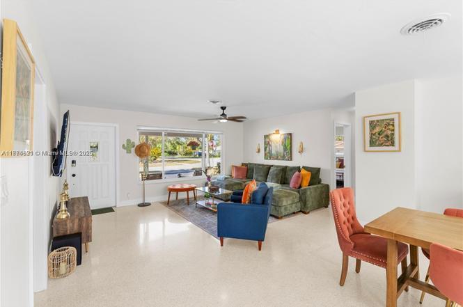 Residential Lease in Deerfield Beach 5