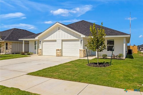 905 Smoke Tree Ln, Killeen, TX, 76543-2238 | Card Image