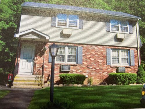 apt-a2-1784 Foxon Rd, North Branford, CT, 06471-4500 | Card Image