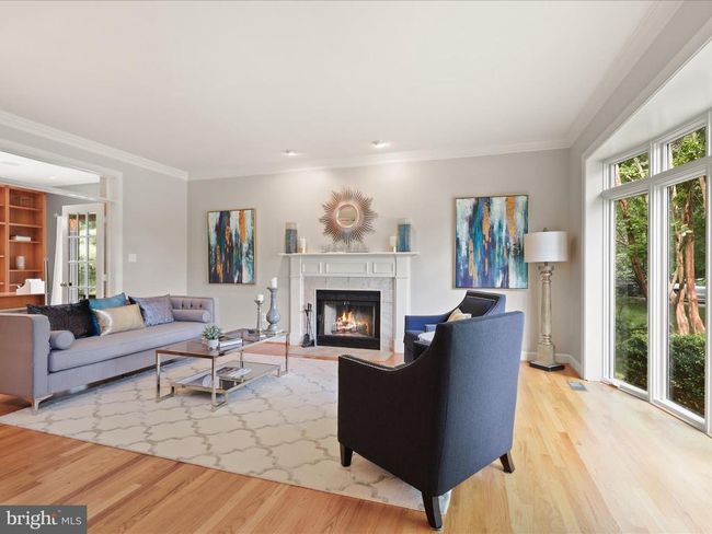 12024 Walnut Branch Rd, House other with 6 bedrooms, 5 bathrooms and null parking in RESTON VA | Image 12