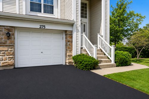 275 Arlington Ct, Carol Stream, IL, 60188-3069 | Card Image