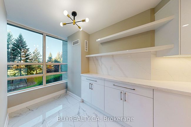 218 - 7905 Bayview Ave, Condo with 3 bedrooms, 3 bathrooms and 1 parking in Thornhill ON | Image 16