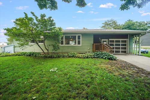 451 1st St, Hudson, IA, 50643-7738 | Card Image