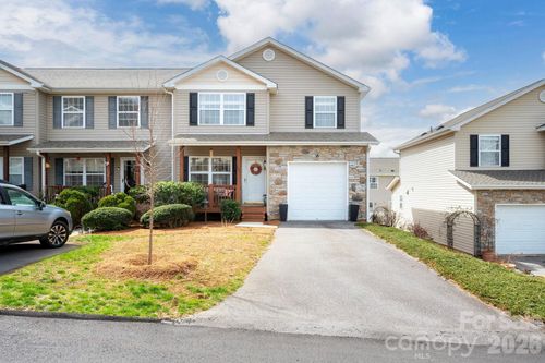 107 Loch Haven Rd, Swannanoa, NC, 28778-9301 | Card Image