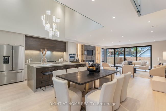 37 Kenilworth Ave, House other with 4 bedrooms, 6 bathrooms and 1 parking in Toronto ON | Image 16