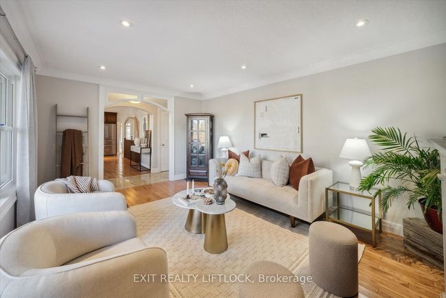 577 Spillsbury Dr, House other with 3 bedrooms, 2 bathrooms and 6 parking in Peterborough ON | Image 9