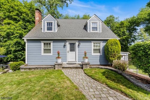 231 Sussex Ave, Newton, NJ, 07860-9787 | Card Image