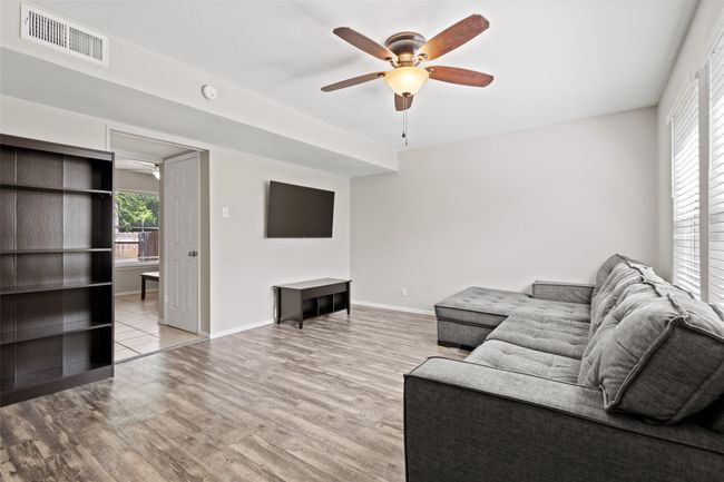APT-6 - 1905 W Morton St, House other with 3 bedrooms, 2 bathrooms and null parking in Denison TX | Image 6