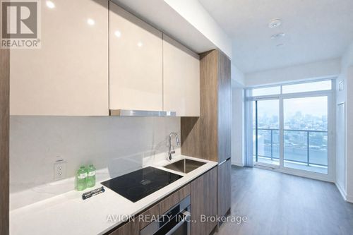 2202-180 Front Street E, Toronto (Moss Park), ON, M5A0A9 | Card Image