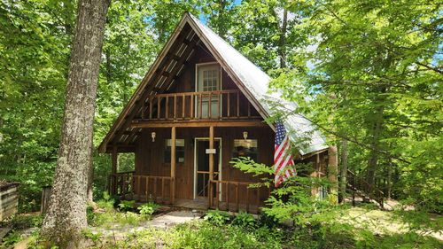 100 Cowboy Ln, Wellington, KY, 40387-8174 | Card Image
