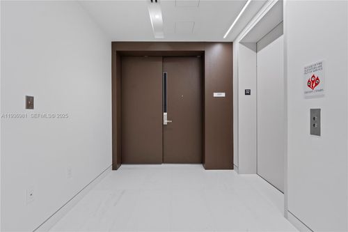 apt-3201-300 Biscayne Boulevard Way, Miami, FL, 33131-2297 | Card Image