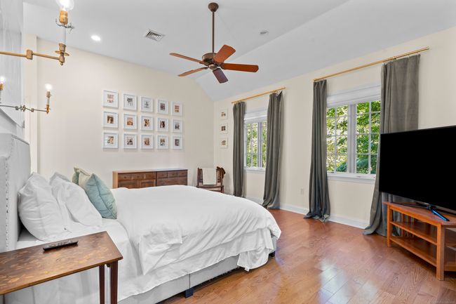 321 Newtown Tpke, House other with 3 bedrooms, 4 bathrooms and 4 parking in Wilton CT | Image 19