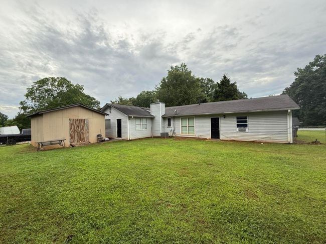2433 Robin Ridge Dr, House other with 4 bedrooms, 3 bathrooms and null parking in Dacula GA | Image 6