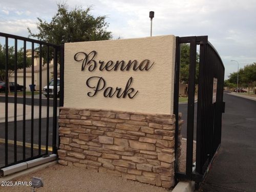 81 S Criss Pl, Chandler, AZ, 85226-5044 | Card Image