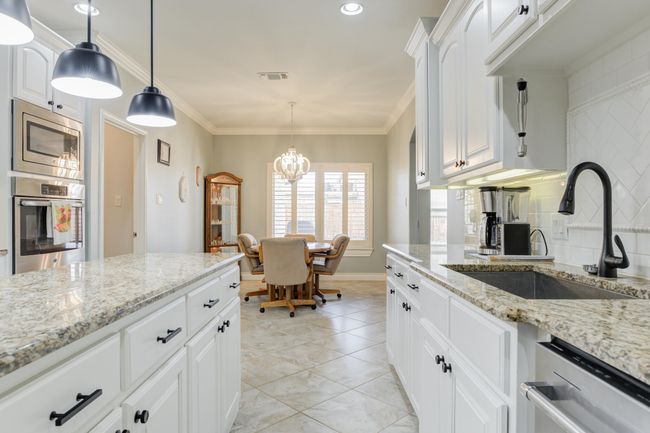 135 Berkshire Ave, House other with 4 bedrooms, 2 bathrooms and null parking in Wolfforth TX | Image 18