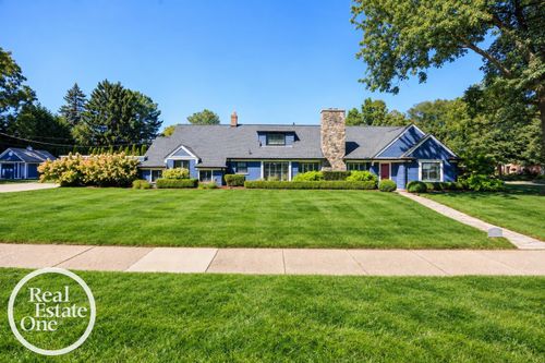 155 Lothrop Rd, Grosse Pointe Farms, MI, 48236-3527 | Card Image