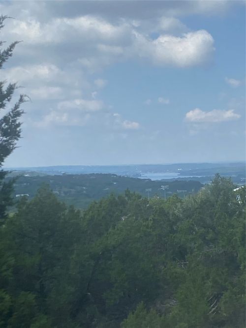 8217 Arroyo Ave, Lago Vista, TX, 78645-4501 | Card Image