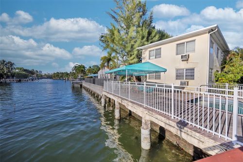 apt-20-4740 Pine Tree Dr, Miami Beach, FL, 33140-3167 | Card Image