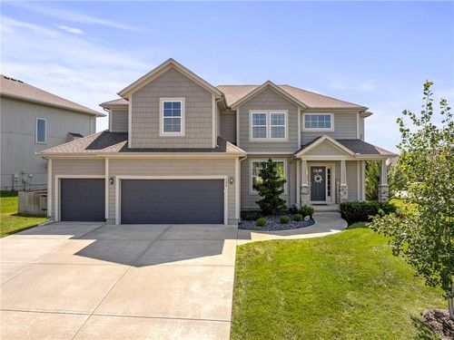 324 S Mesquite St, Olathe, KS, 66061-2310 | Card Image