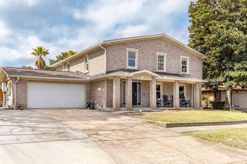 5 Bedford Pl Ne, Fort Walton Beach, FL, 32547-1775 | Card Image