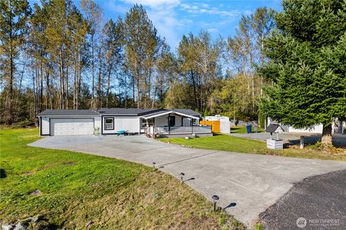 5046 Aerie Ln, Sedro Woolley, WA, 98284-9685 | Card Image