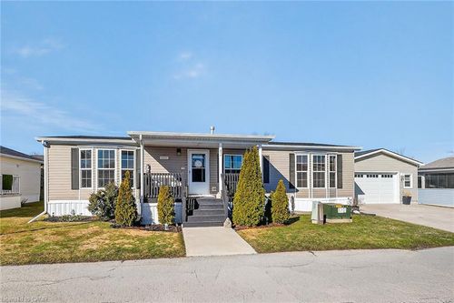 211-3033 Townline Rd, Stevensville, ON, L0S1S1 | Card Image