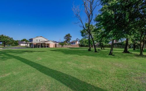 613 Shadylawn St, Shoreacres, TX, 77571-7256 | Card Image