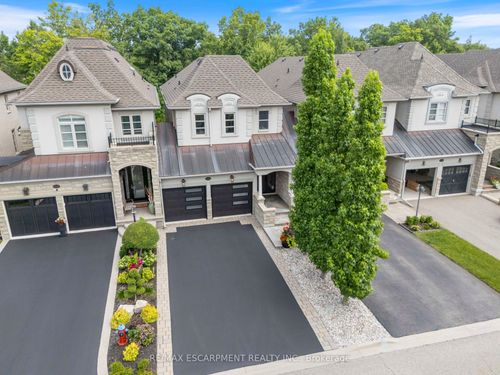 3143 Watercliffe Crt, Oakville, ON, L6M0K7 | Card Image