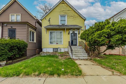7526 S Merrill Ave, CHICAGO, IL, 60649-3227 | Card Image
