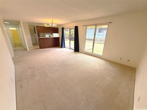 94-676 Makaamoamo Pl, Mililani, HI, 96789-2115 | Card Image