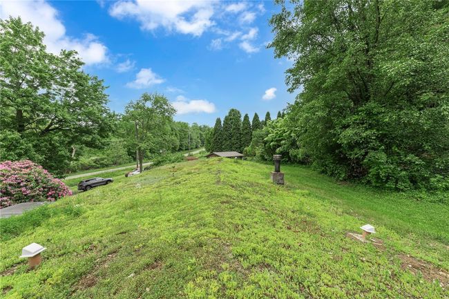 1369 Old Pulaski Rd, House other with 3 bedrooms, 3 bathrooms and 4 parking in Neshannock Twp PA | Image 41