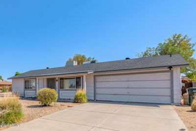 3301 W Runion Drive, House other with 3 bedrooms, 2 bathrooms and null parking in Phoenix AZ | Image 2