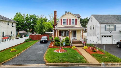 113 Coleman St, Middlesex, NJ, 08846-2238 | Card Image