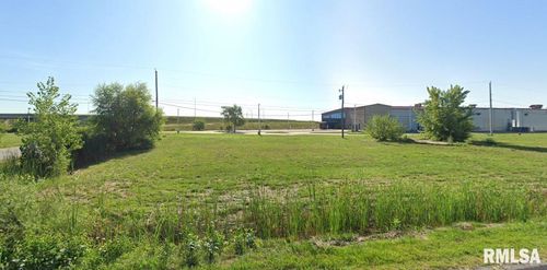 141 Sunshine Ln, Milan, IL, 61264-2658 | Card Image