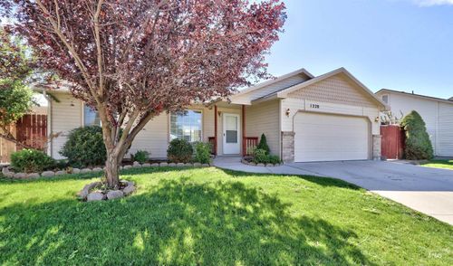 1220 Red Tail Ct, Caldwell, ID, 83607-1581 | Card Image
